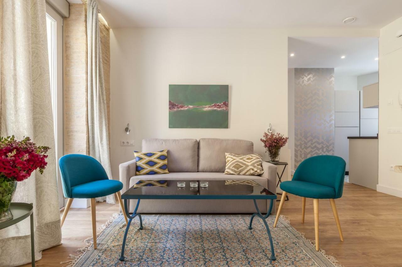 Apartamentos Rg Suites Jardines De Murillo Sevilla Exteriér fotografie