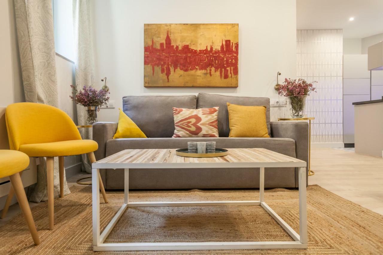 Apartamentos Rg Suites Jardines De Murillo Sevilla Exteriér fotografie