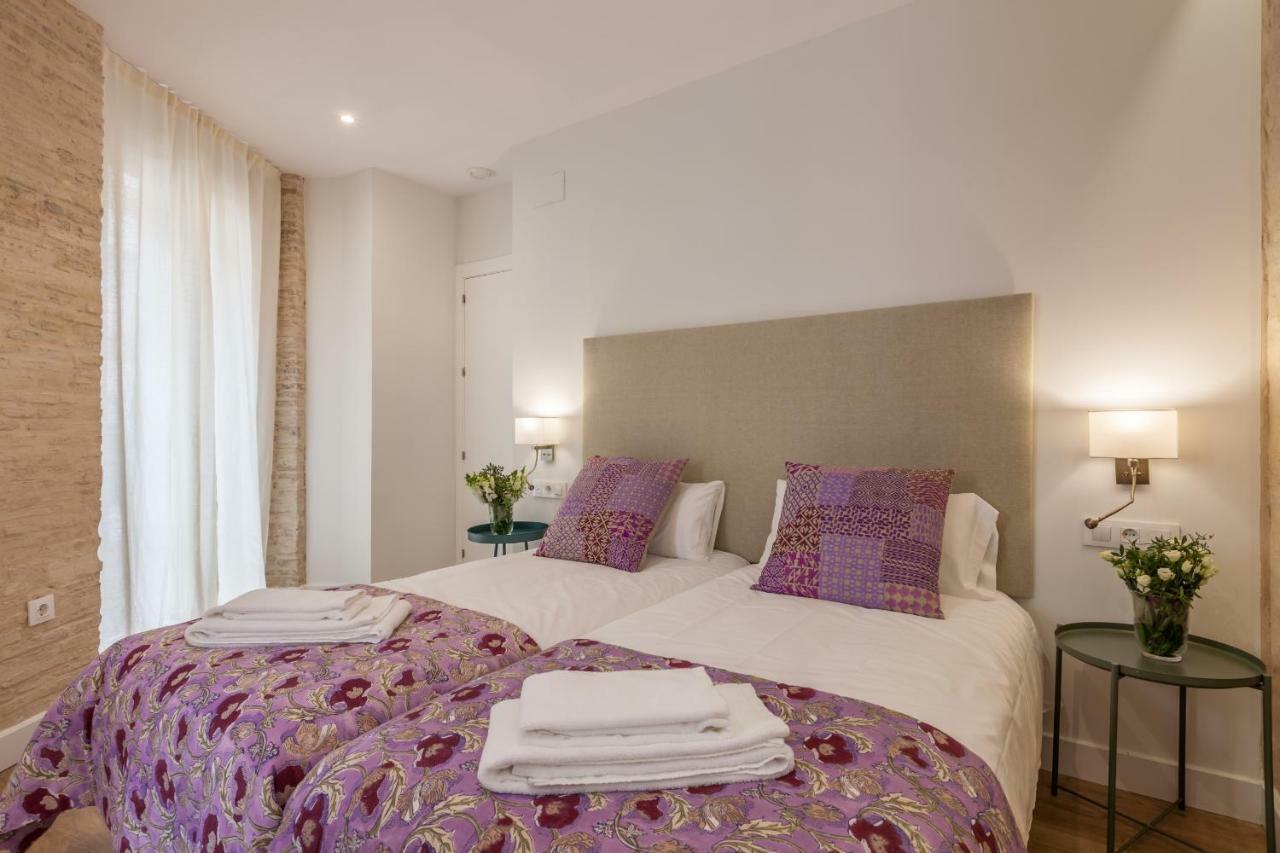 Apartamentos Rg Suites Jardines De Murillo Sevilla Exteriér fotografie